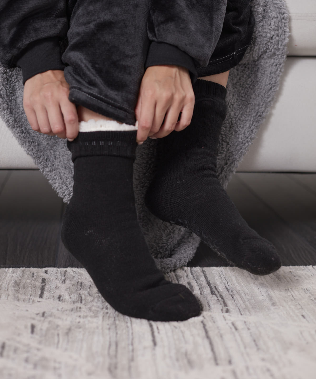 The Ribbon luxury Eskimo-style fleece socks - COOZO